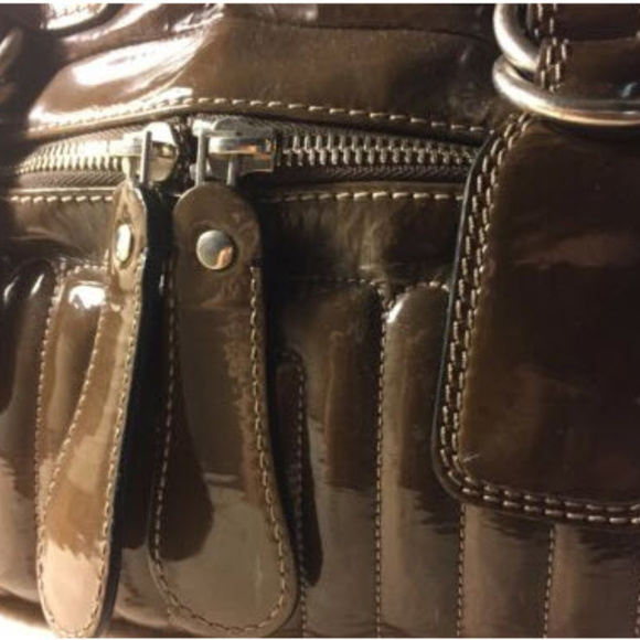 Chloe Patent Leather Bay Bag in Olive-Brown - Picture 5 of 8